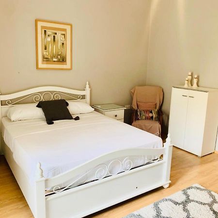 Swieqi 2 Bedroom - First Floor Apartment Is-Swieqi Buitenkant foto